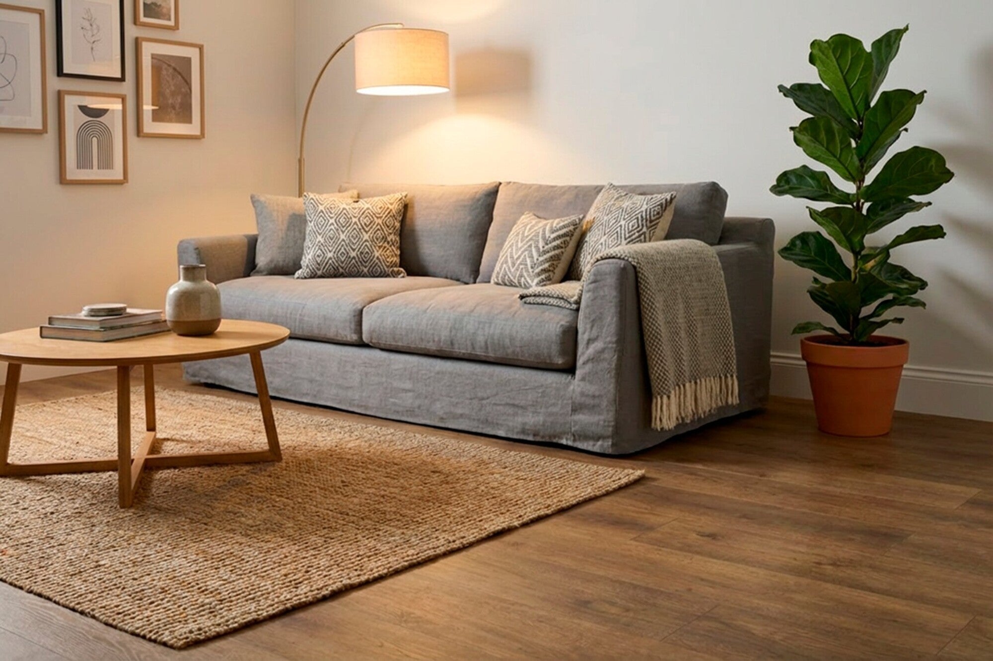 Panel winylowy SPC Dąb Garda kl.33 4+1,3 mm op. 2,235m2 1