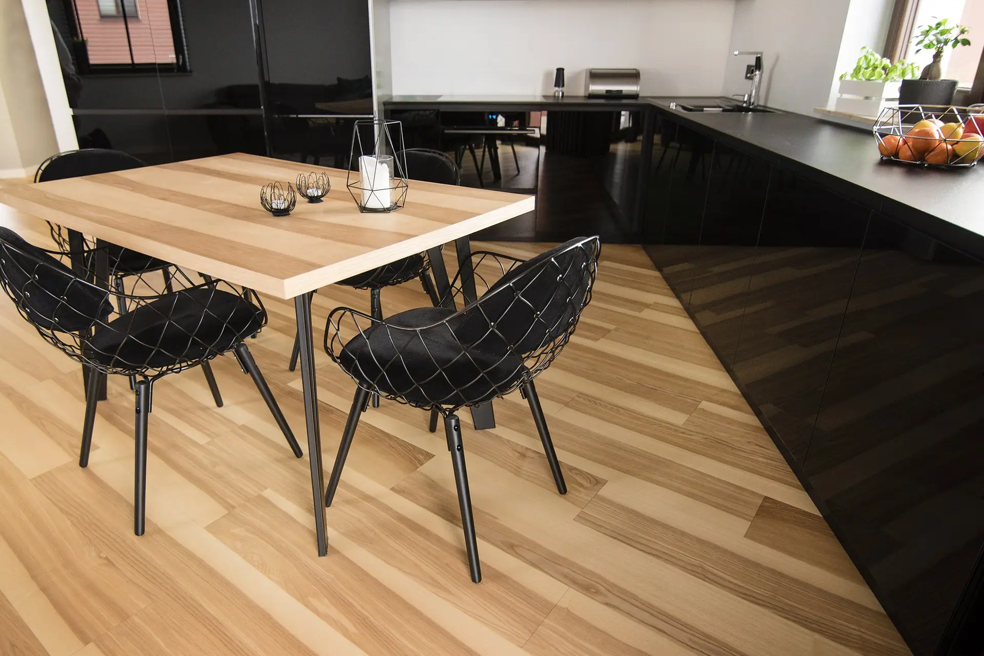 Deska podłogowa Beskidzka Jesion lakier op.1,52m2 6