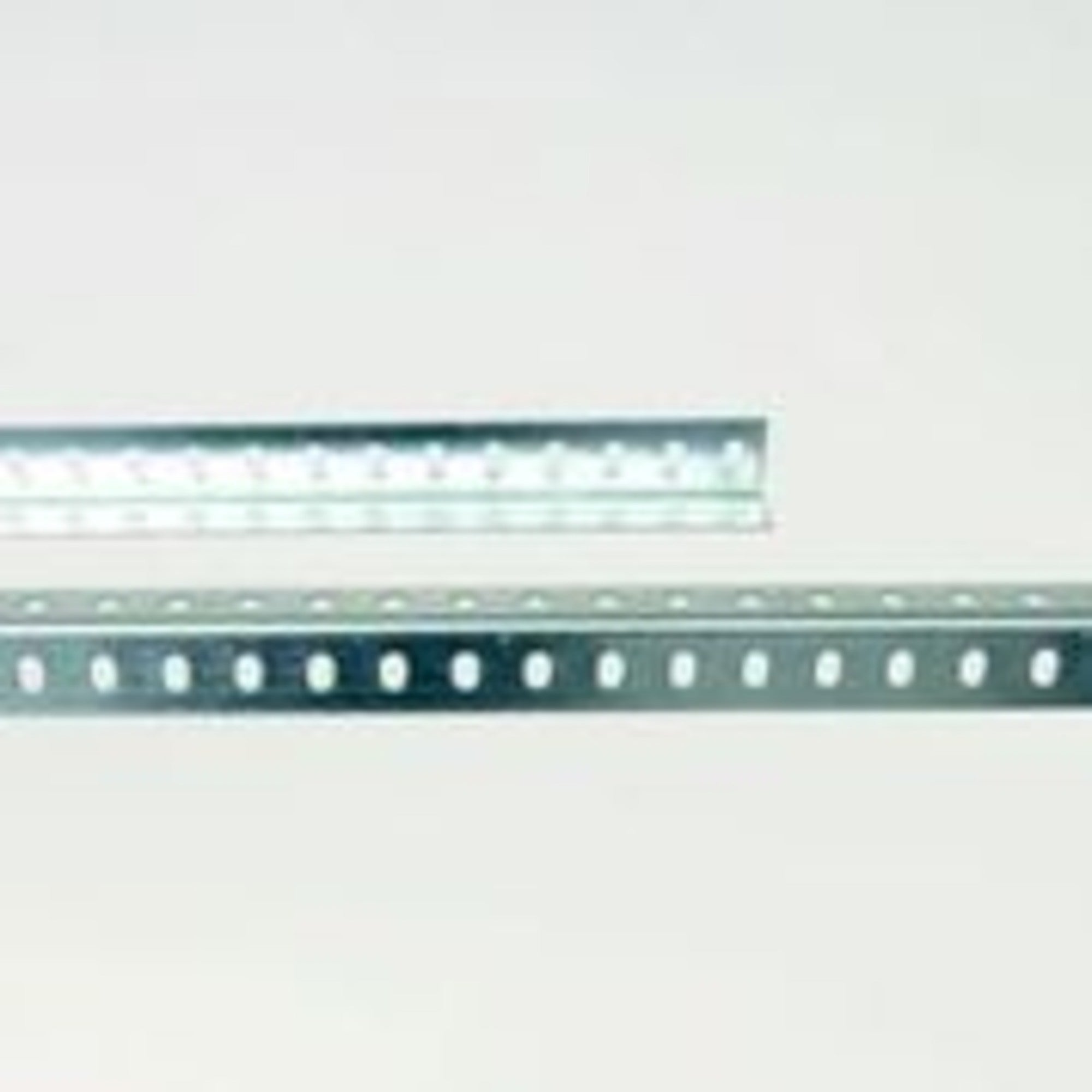 Kątownik ocynkowany 100x3.5x3.5 cm 1