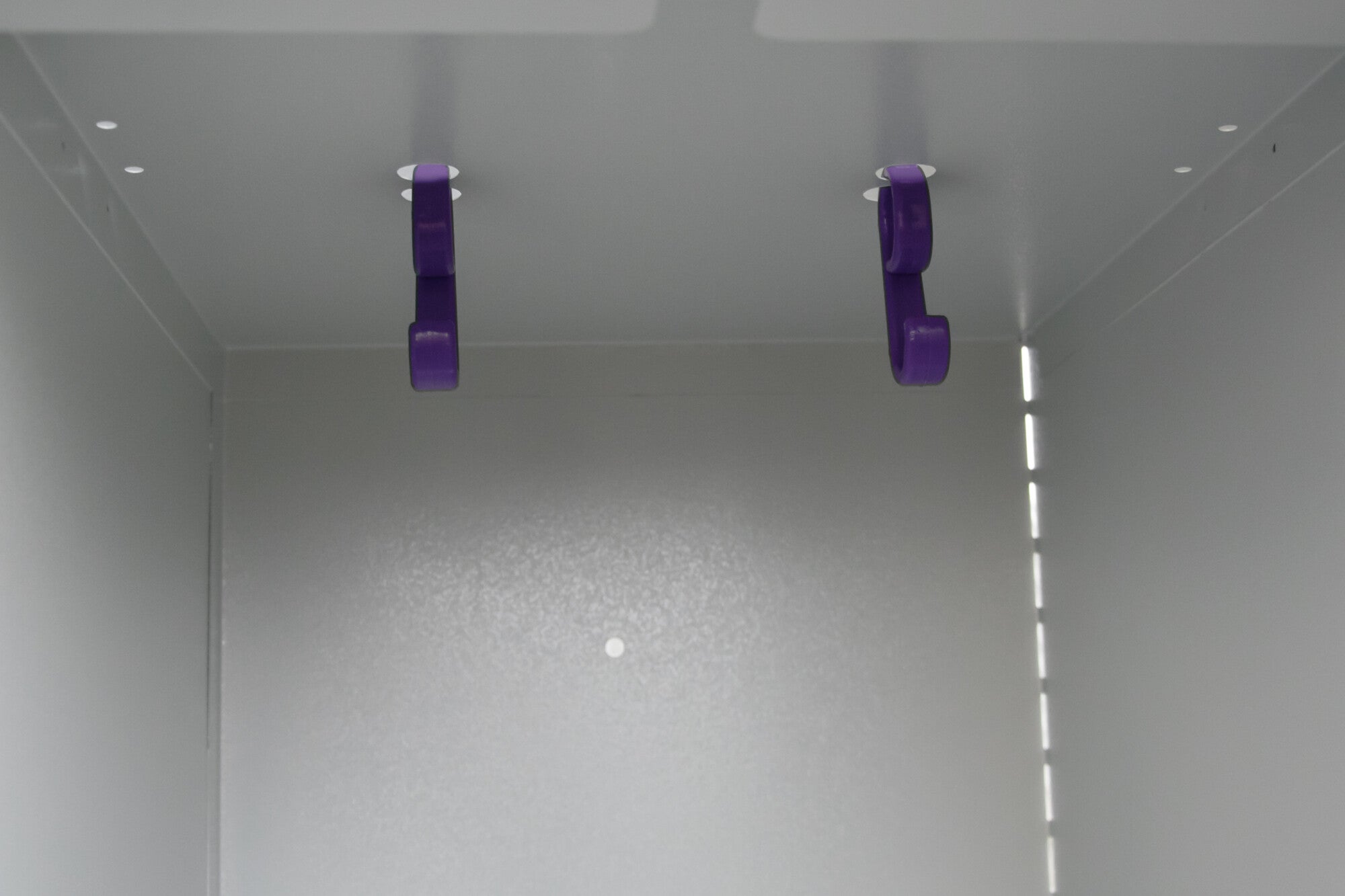 Szafa ubraniowa G-2MSUE 2 komorowa 1800x600x490 mm 2