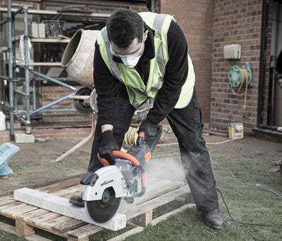 Pilarka do betonu 2400W 300 mm R300DCT Evolution 3