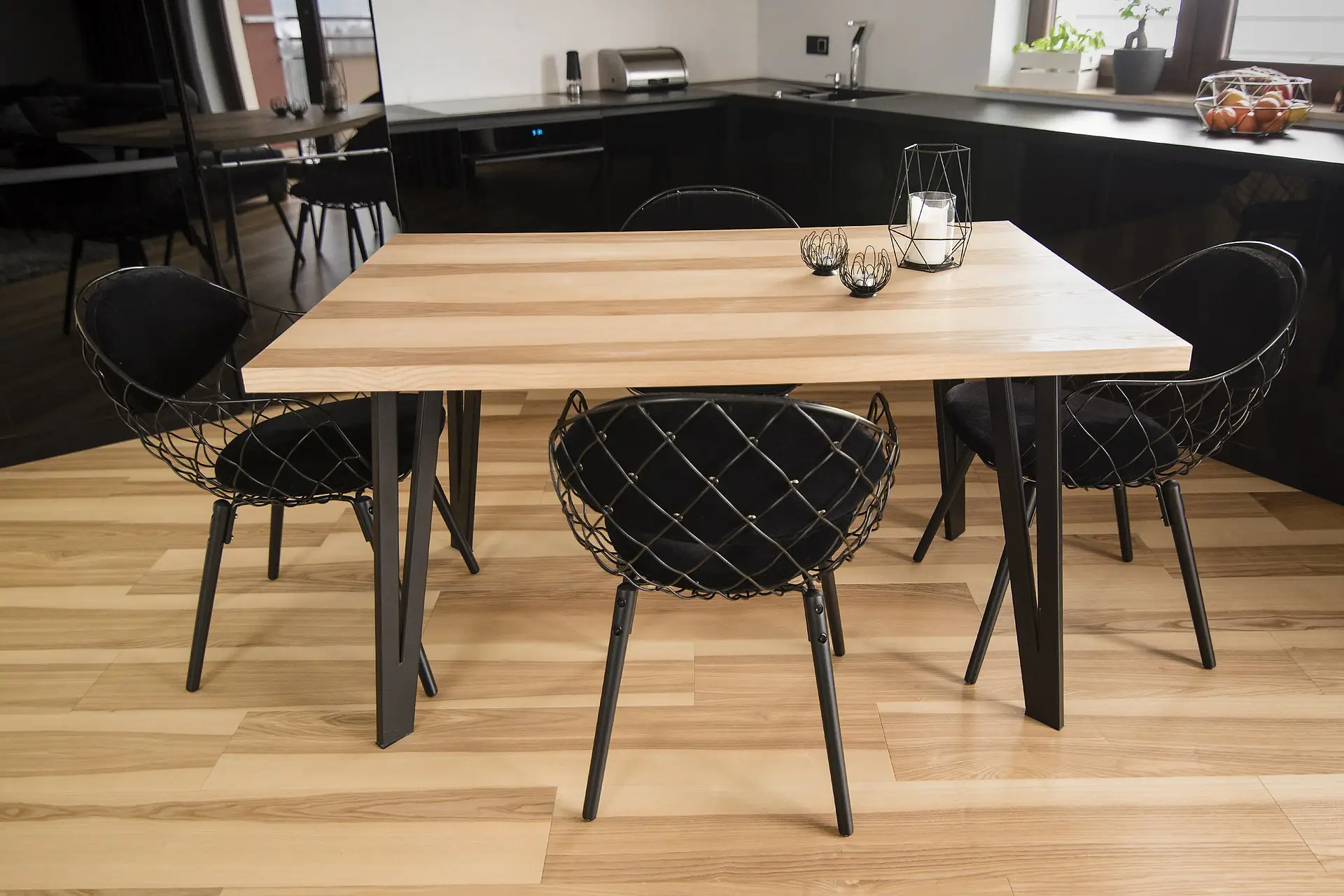 Deska podłogowa Beskidzka Jesion lakier op.1,52m2 7