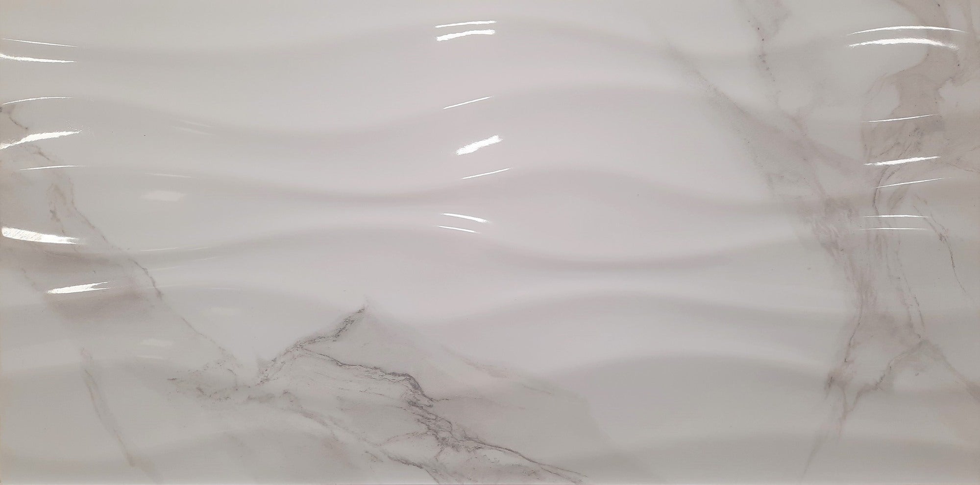 Płytka ścienna Calacatta GR Wave 29.5x59.5 cm 1.58m2