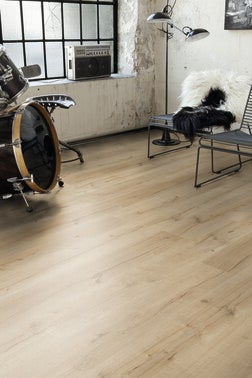 Panel podłogowy Dąb Marbella AC5 8mm 4V op.2,402m2 2